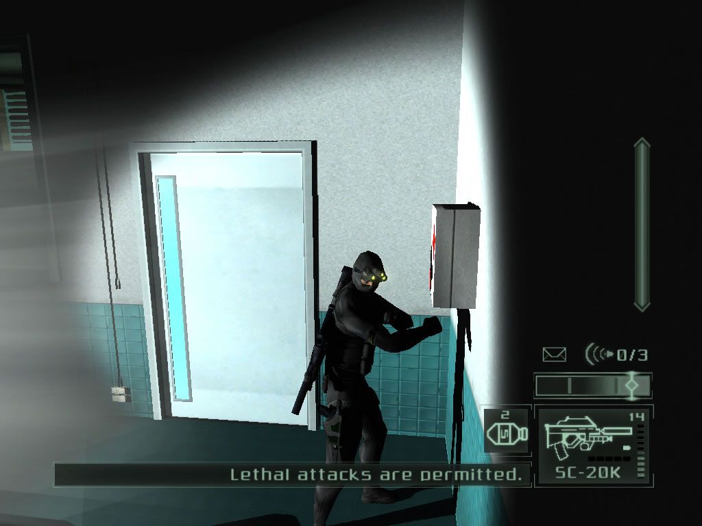 Tom Clancy's Splinter Cell: Pandora Tomorrow (Windows) screenshot: The scarce medikits can be used to regain health.