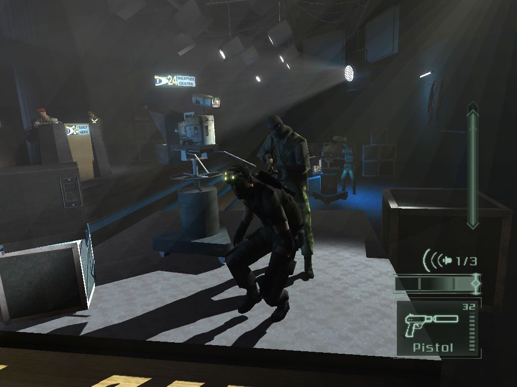 Tom Clancy's Splinter Cell: Pandora Tomorrow (Windows) screenshot: Sneaking under bright lights is a bad idea.