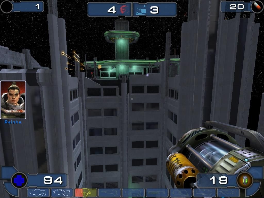 Unreal Tournament 2003 (Windows) screenshot: Jumping from building to building, courtesy of the low gravity.