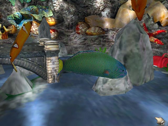 My Sim Aquarium (Windows) screenshot: Following another fish - I think this is a wrasse.