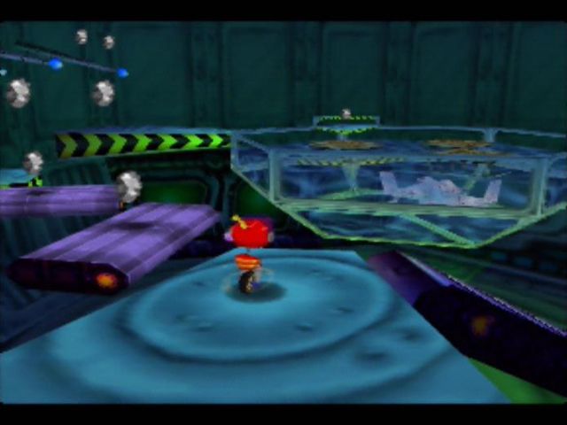 Rocket: Robot on Wheels (Nintendo 64) screenshot: Luckily, these sharks don't have laser beams on their heads