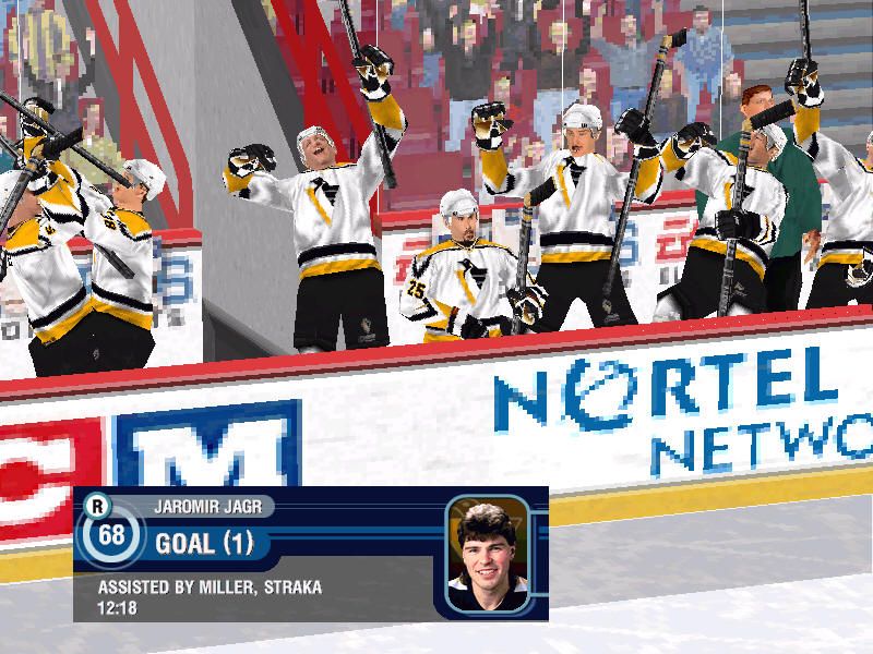 NHL 2000 (Windows) screenshot: The players in the bench go wild! (software mode)