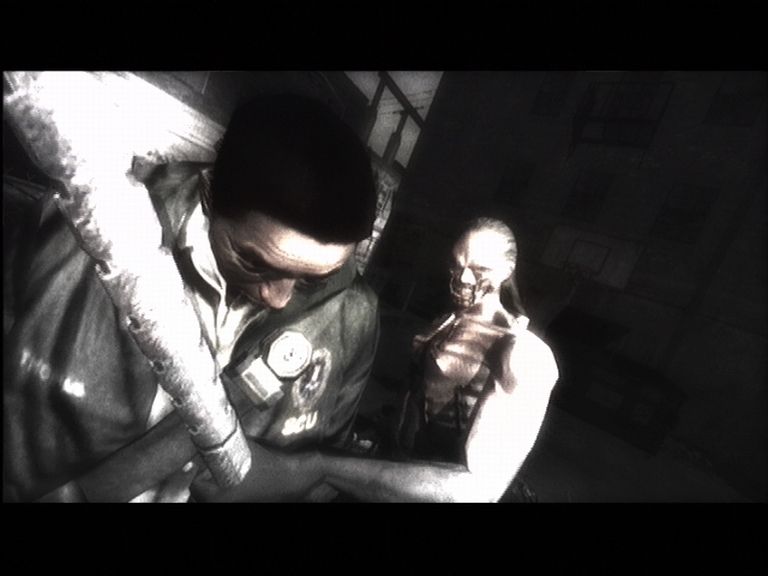Condemned: Criminal Origins (Xbox 360) screenshot: Parts of the story are told in flash's