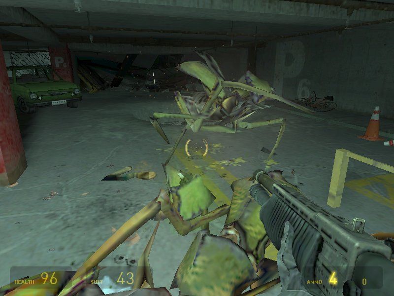 Half-Life 2: Episode One (Windows) screenshot: Antlion bugs