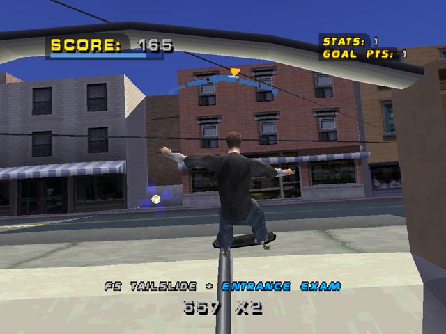 Tony Hawk's Pro Skater 4 (PlayStation) screenshot: Grinding up the rail.