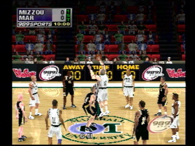 NCAA Final Four 2000 (PlayStation) screenshot: Starting the game