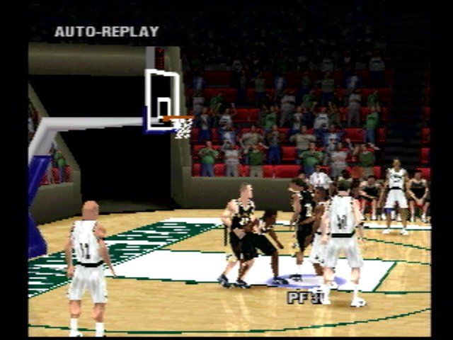 NCAA Final Four 2000 (PlayStation) screenshot: Instant Replay