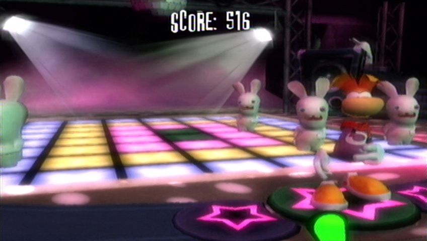 Rayman: Raving Rabbids (Wii) screenshot: The Rabbids love to dance.