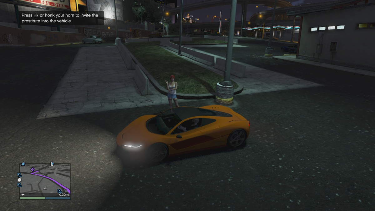 Grand Theft Auto V (Xbox 360) screenshot: Hop in!