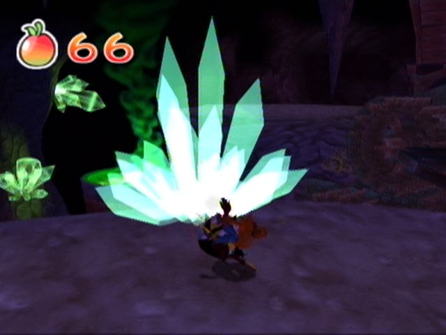 Crash Twinsanity (Xbox) screenshot: Hit these crystals in order to trigger a rockslide. It's video game logic.