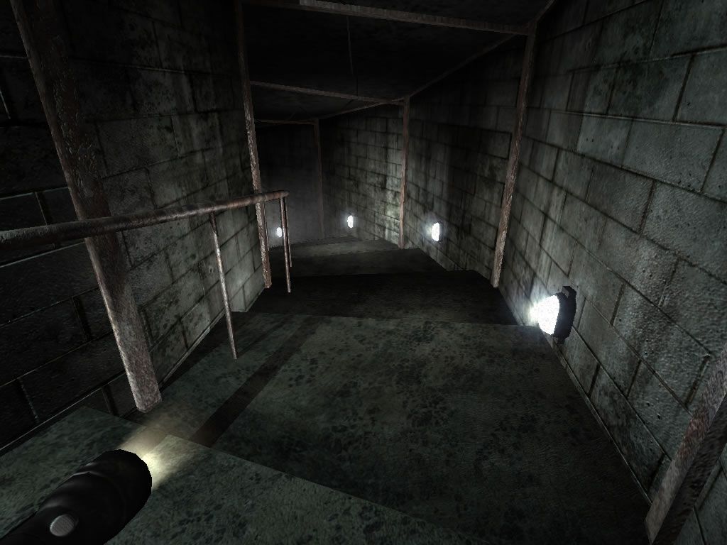 Penumbra: Overture - Episode 1 (Windows) screenshot: Your travels only lead further down the complex.