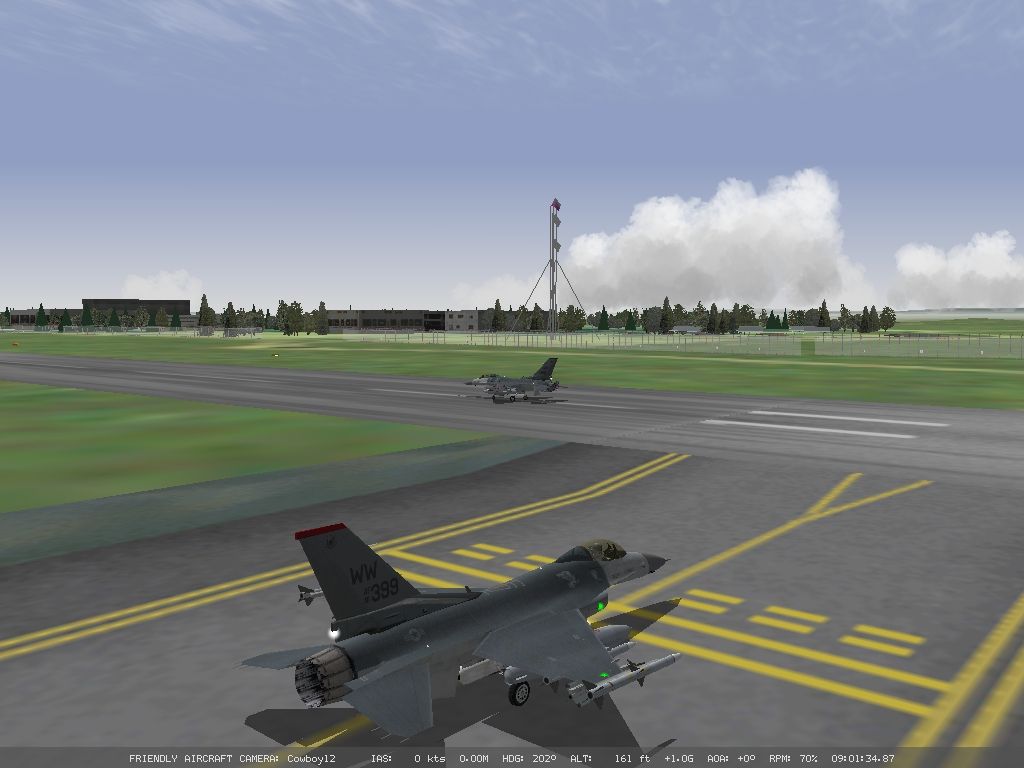 Falcon 4.0: Allied Force (Windows) screenshot: Preparing for take-off.