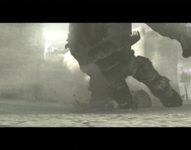 Shadow of the Colossus (PlayStation 2) screenshot: First colossus falls down