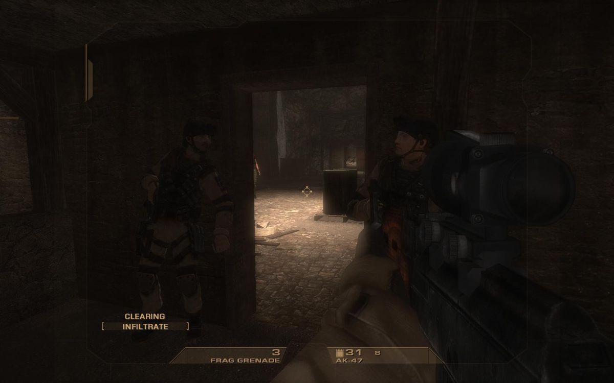 Tom Clancy's Rainbow Six: Vegas (Windows) screenshot: The doorways are your worst enemies.