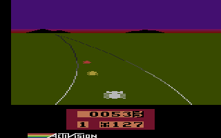 Enduro (Atari 2600) screenshot: The sun begins to set