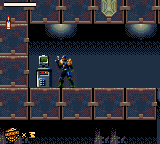 Judge Dredd (Game Gear) screenshot: Lock the gates with the computer