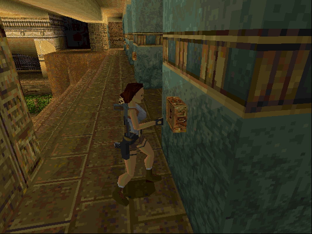Tomb Raider: Gold (DOS) screenshot: Using a key.