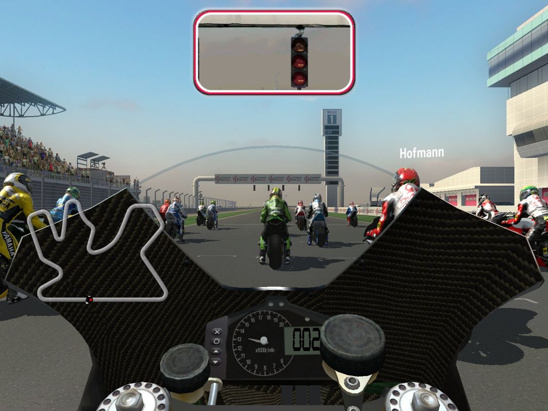 MotoGP '07 (Windows) screenshot: The tension before the race