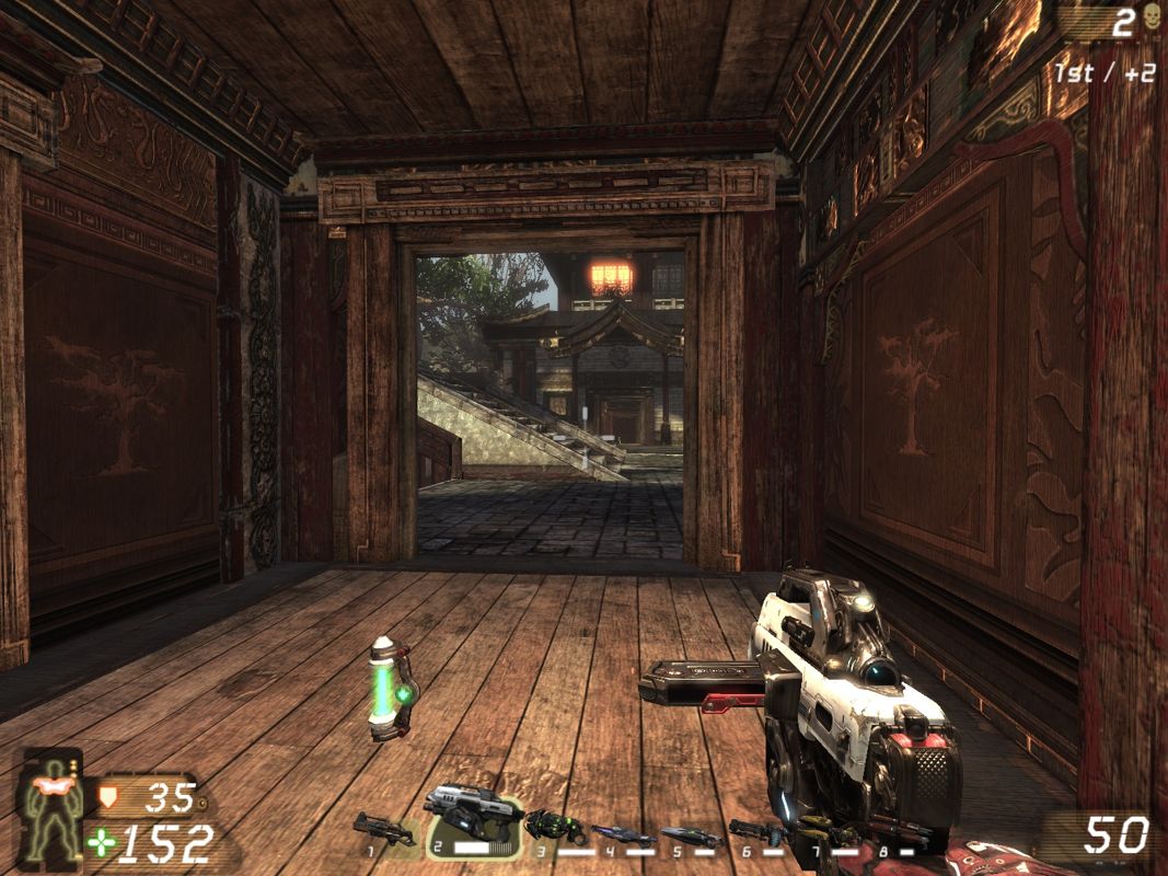 Unreal Tournament III (Windows) screenshot: Fairly good in shape and searching for something to kill.