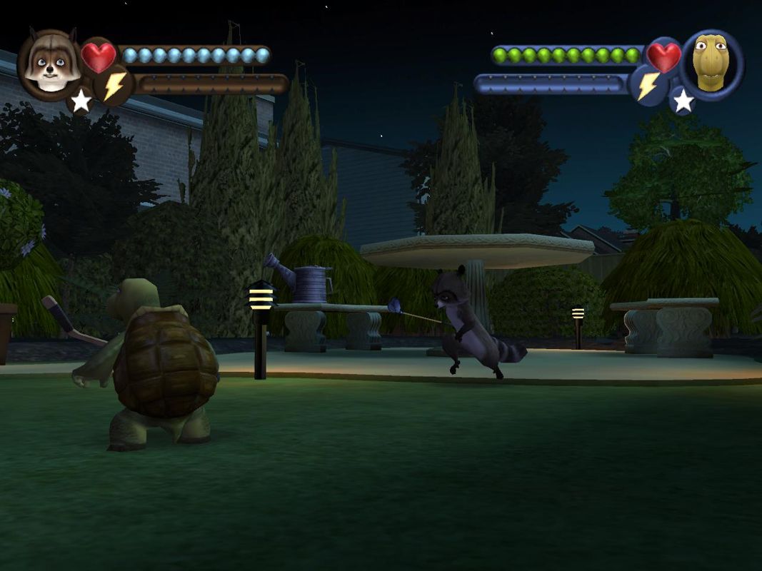 Over the Hedge (Windows) screenshot: At the backyard