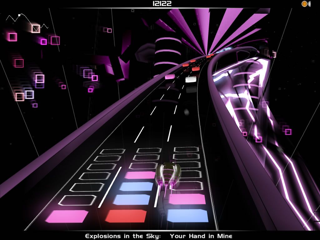 Audiosurf (Windows) screenshot: Red ones give higher points.