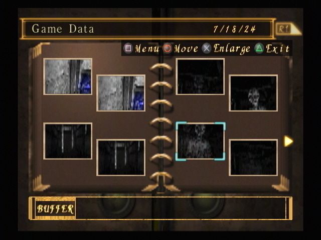 Fatal Frame (PlayStation 2) screenshot: Shuffling through the photo album.