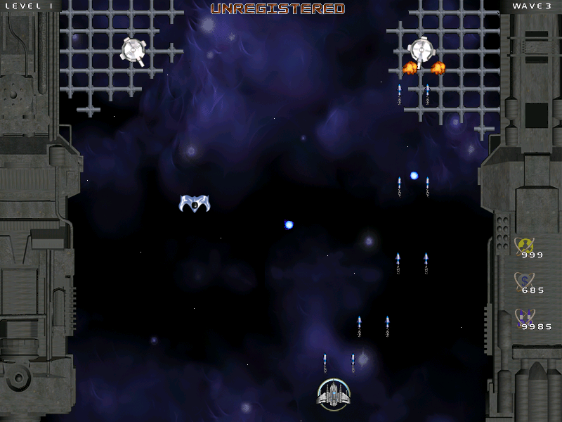 Star Defender (Windows) screenshot: Picked up a shield power-up.