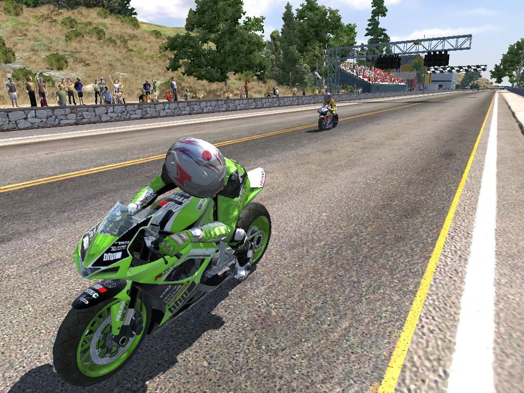 MotoGP '07 (Windows) screenshot: Watch your back.