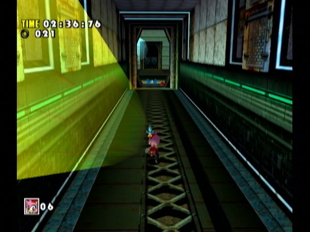 Sonic Adventure DX (Director's Cut) (GameCube) screenshot: Yikes, spotted.