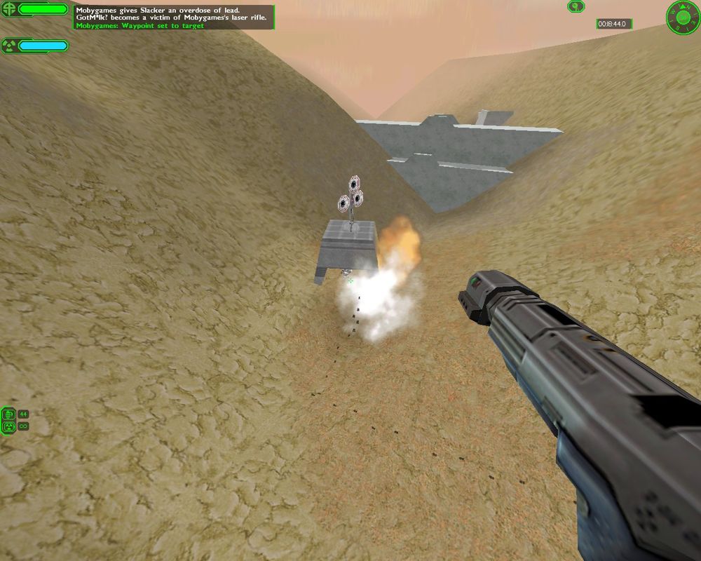 Starsiege: Tribes (Windows) screenshot: Weapon tutorial: the grenade launcher