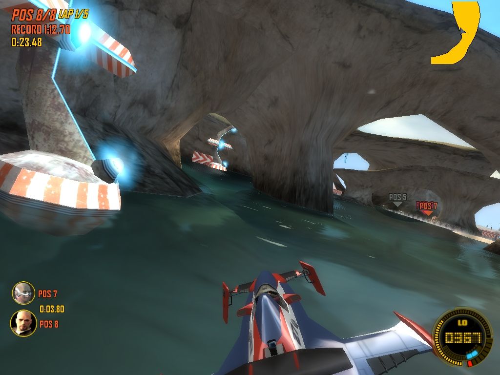 Power Drome (Windows) screenshot: This part of track is quite difficult for newbie