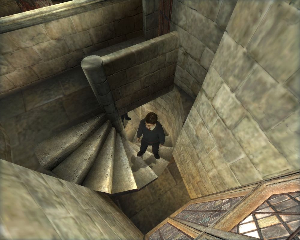 Harry Potter and the Order of the Phoenix (Windows) screenshot: Harry Potter in a stairway