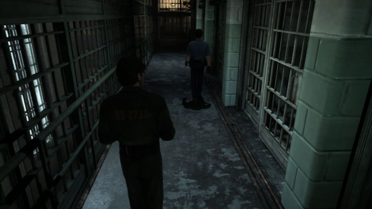 Silent Hill: Downpour (PlayStation 3) screenshot: Leaving the prison.