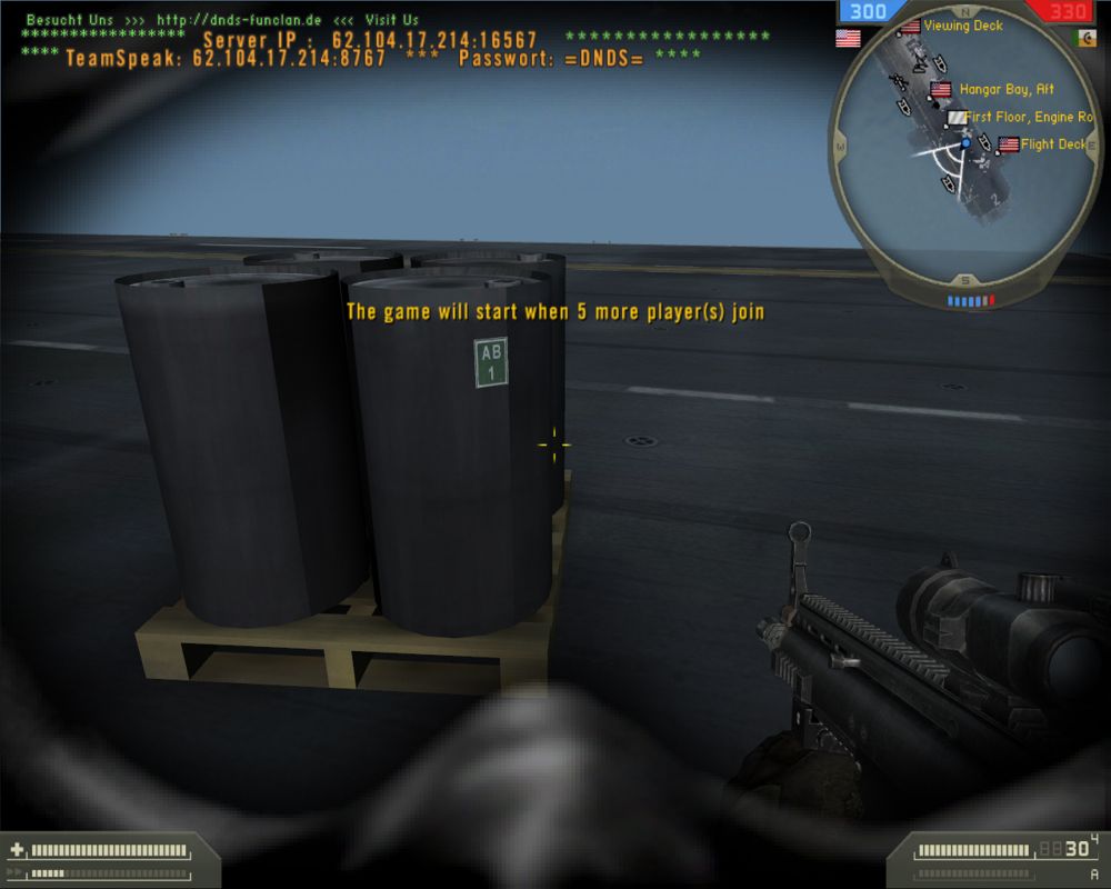 Battlefield 2: Special Forces (Windows) screenshot: New item: gas mask