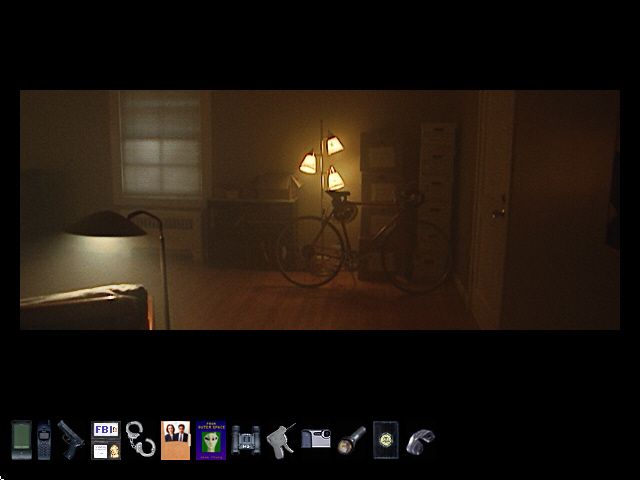 The X-Files Game (Windows) screenshot: Inside Craig Willmore's apartment