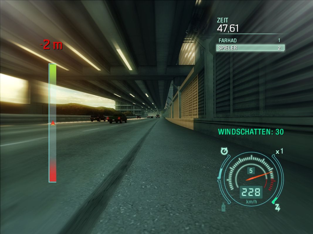 Need for Speed: Undercover (Windows) screenshot: Doing a highway battle