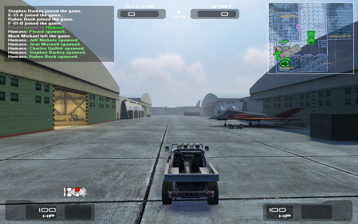 Terminator 3: War of the Machines (Windows) screenshot: Driving at an army base.