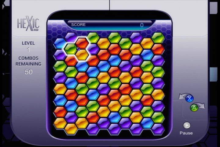 Hexic (Xbox 360) screenshot: The white outline shows what can be rotated.