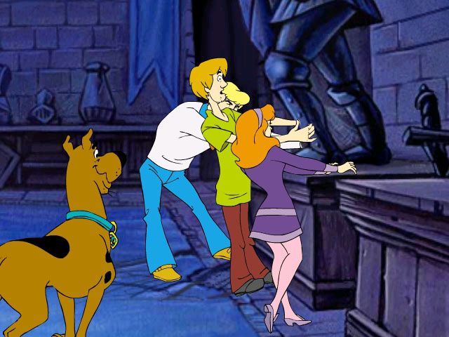 Scooby-Doo!: Phantom of the Knight (Windows) screenshot: Teamwork -- the team tries to budge the armor statue to no avail