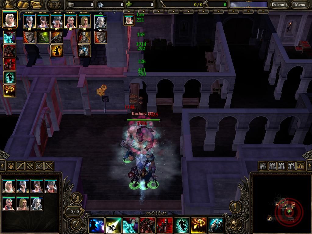 SpellForce 2: Dragon Storm (Windows) screenshot: Fighting inside the building.