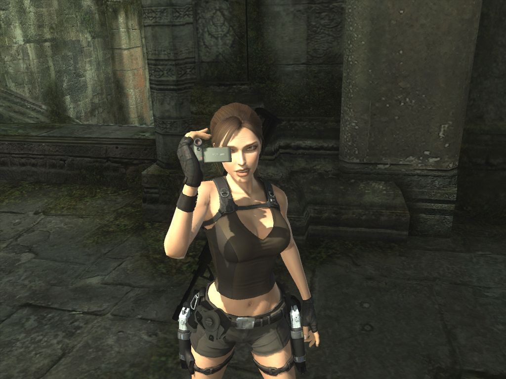 Tomb Raider: Underworld (Windows) screenshot: The Croft XXI Waterproof Antishock Hi-Definition Digital MiniCam(TM). No self-respected archaeologist should leave home without one.