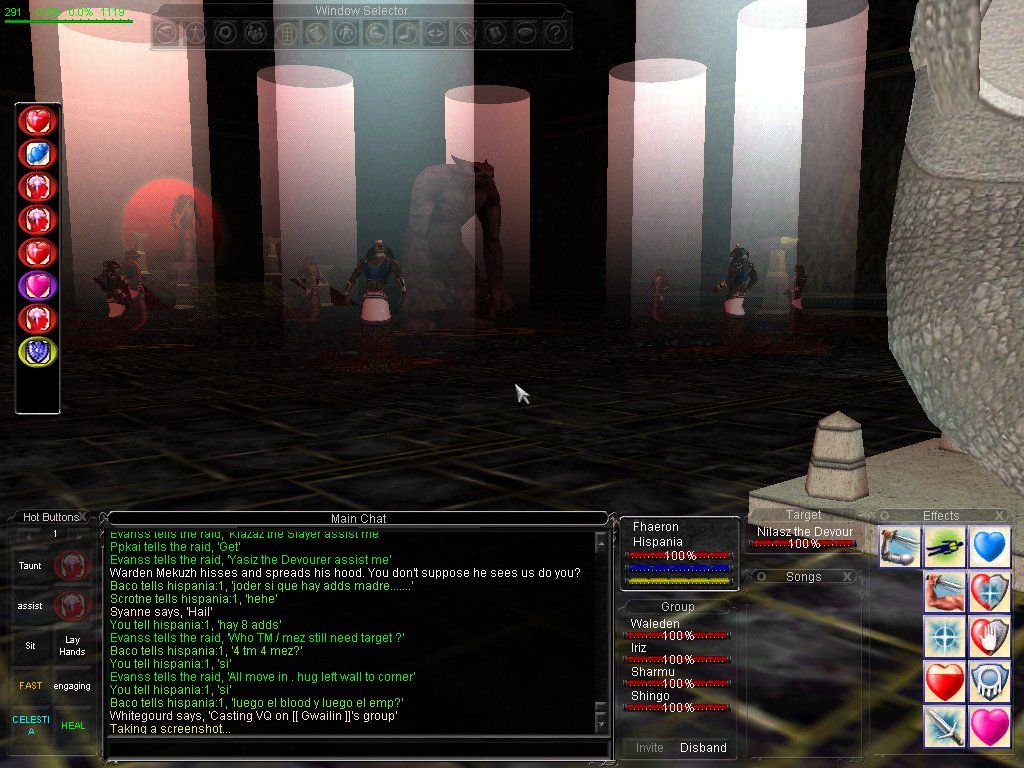 EverQuest: The Shadows of Luclin (Windows) screenshot: Preparing to clear the room to kill the Emperor in Ssraeshza Temple.