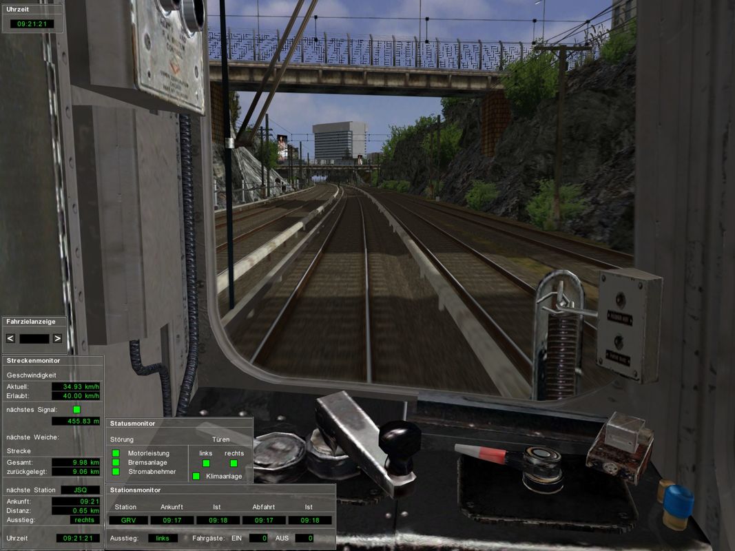 Subway Simulator: Volume 1 - The Path: New York Underground (Windows) screenshot: Finally out of the underground for a bit.