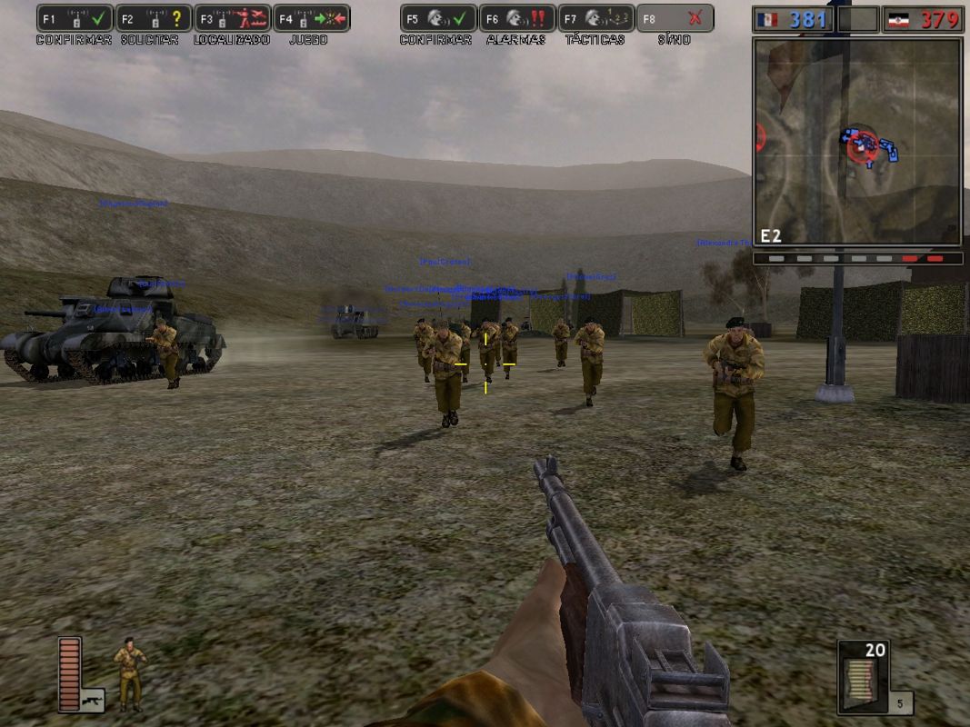 Battlefield 1942: The Road to Rome (Windows) screenshot: French assault troops running to the front lines