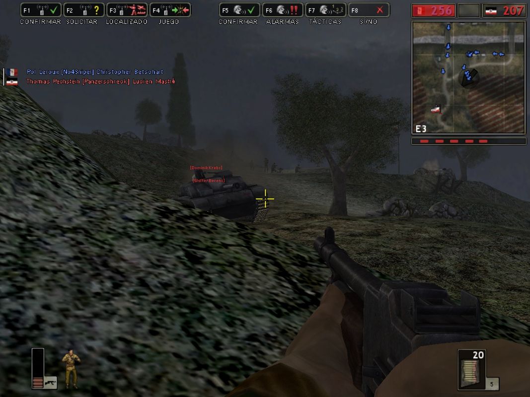 Battlefield 1942: The Road to Rome (Windows) screenshot: Playing as a French soldier is hard to reach the top of the hill, where all the Germans wait for us