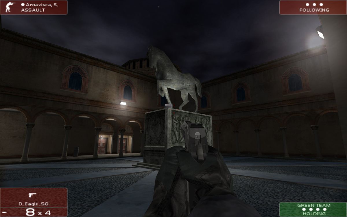 Tom Clancy's Rainbow Six 3: Athena Sword (Windows) screenshot: Horse statue.