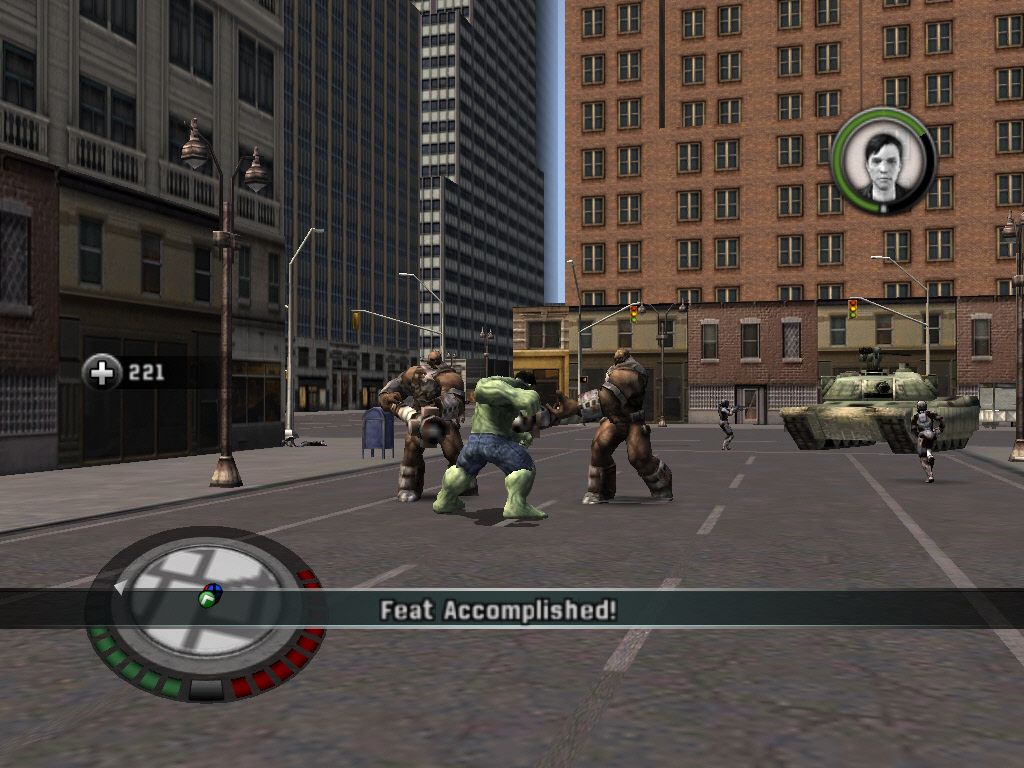 The Incredible Hulk (Windows) screenshot: Fighting two robots, defending the tank