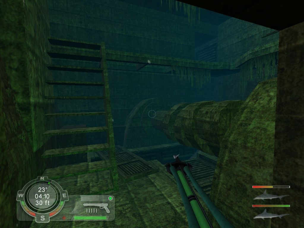 Shark! Hunting the Great White (Windows) screenshot: Exploring the innards of a sunken ship...