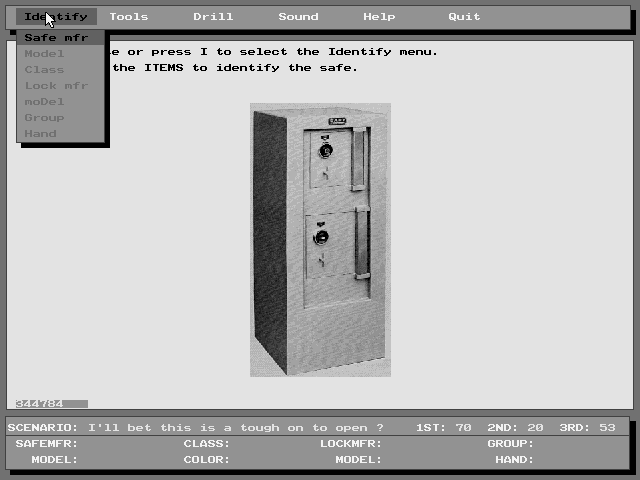 Safe Opening Simulator (DOS) screenshot: Before opening the safe, you have to identify the safe and the lock.