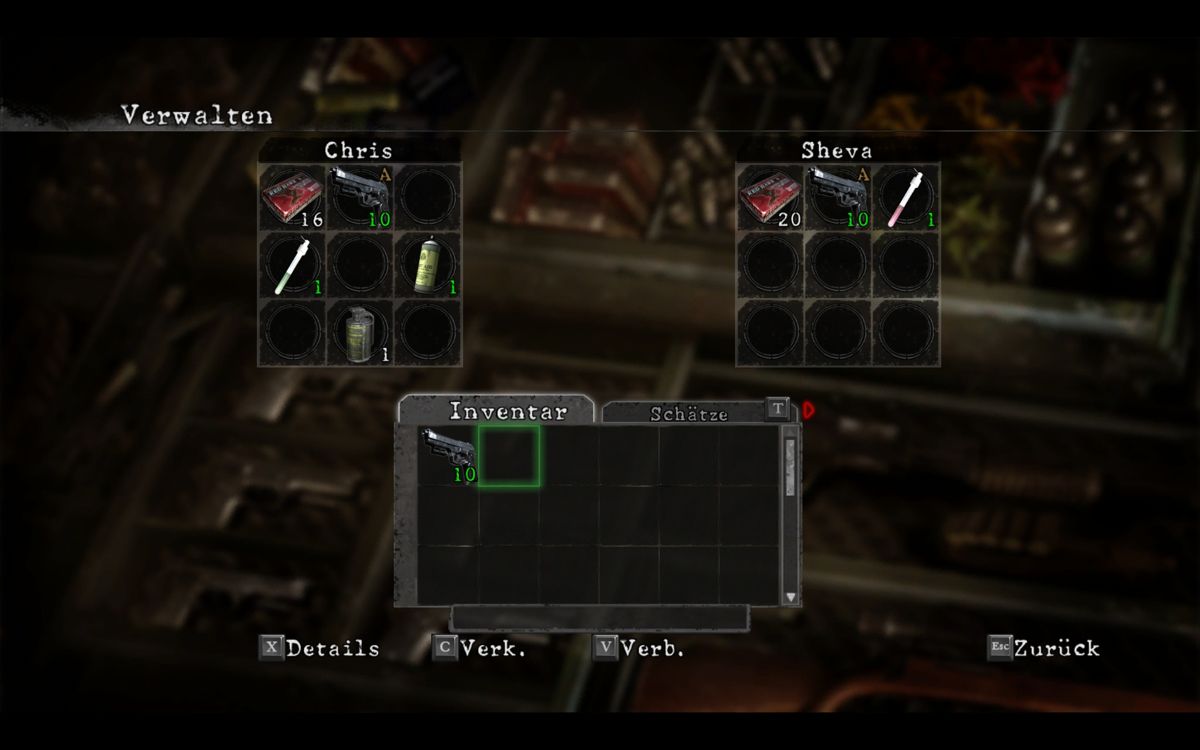 Resident Evil 5 (Windows) screenshot: Mananing the inventory.